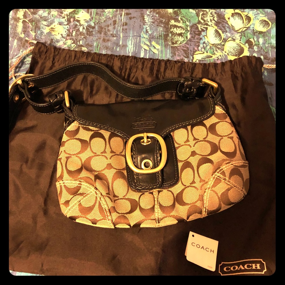 Vintage Coach Small Purse.